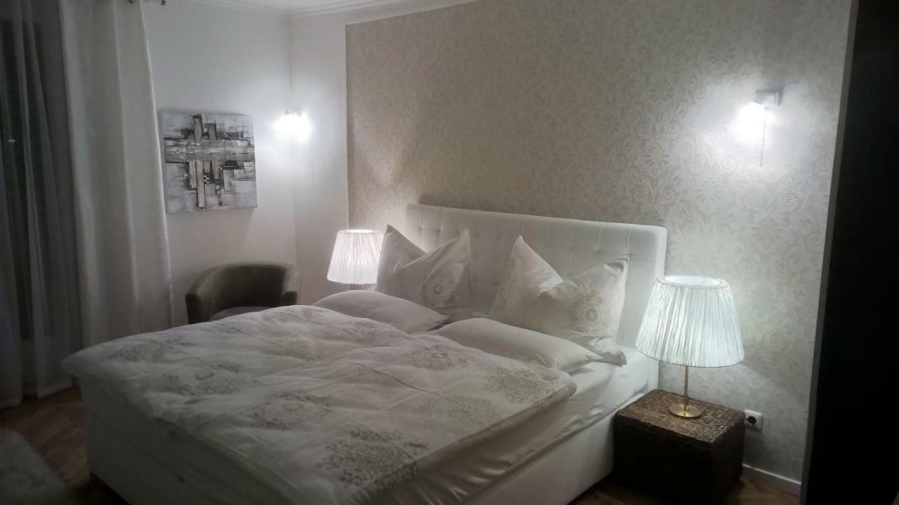 Appartement Am Loewenpark à Melk Extérieur photo